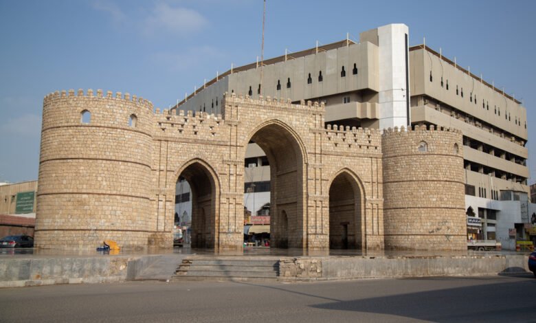 باب مكة في جدة التاريخية - صورة حقيقية بدون شعار وكالة