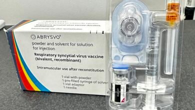 لقاح ضد الفيروس المخلوي التنفسي RSV - صورة حقيقية بدون شعار وكالة