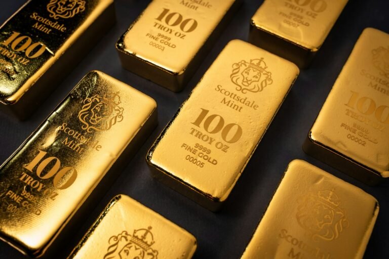 سبائك ذهبية في صورة تعبيرية عن ارتفاع أسعار الذهب