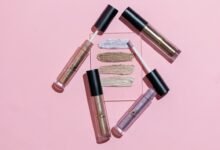 مستحضرات مكياج وظلال عيون - صورة تعبيرية لمادة Ogee Lid Sculpt Liquid Eyeshadow
