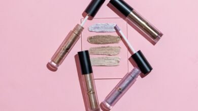 مستحضرات مكياج وظلال عيون - صورة تعبيرية لمادة Ogee Lid Sculpt Liquid Eyeshadow