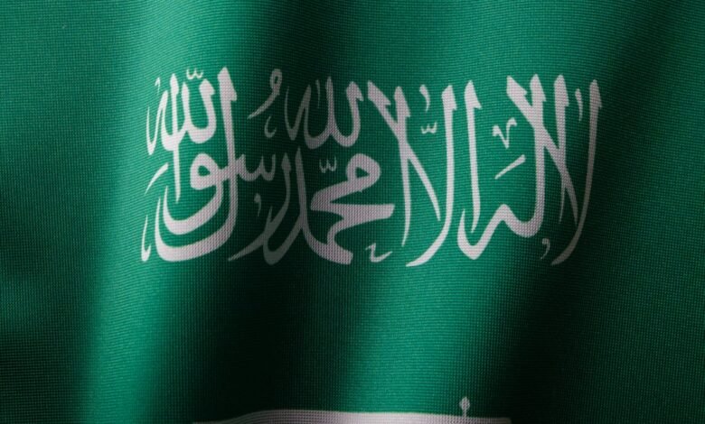 علم المملكة العربية السعودية - صورة تعبيرية لمباراة المنتخب السعودي