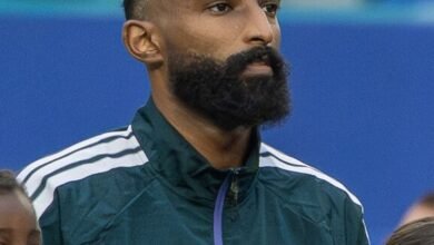 فراس البريكان لاعب الأهلي السعودي في صورة أرشيفية مع المنتخب السعودي عام 2026